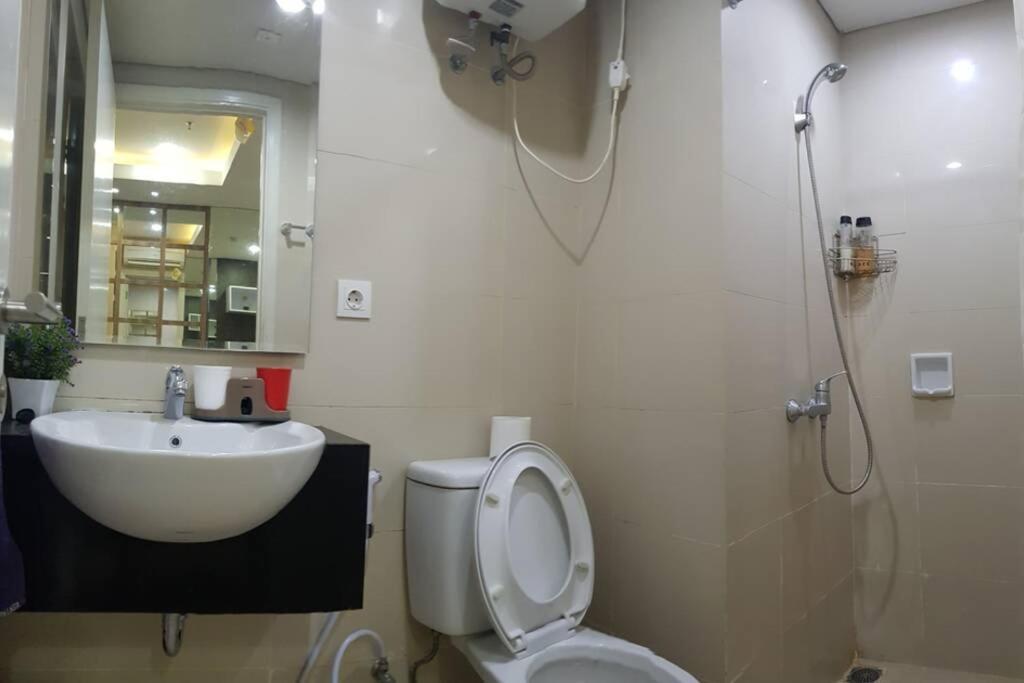 1 Bedroom Apartment Near Central Park Mall Jacarta Exterior foto